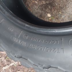 BF Goodrich LT245/65/17