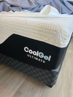 CoolGel ultimate queen bed