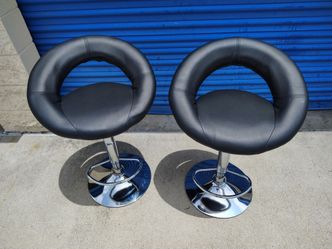 Chairs stools set of 2 new chrome base