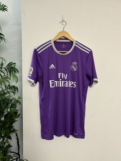 Real Madrid 2016/17 Away 