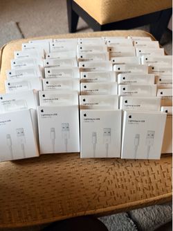 Selling a bundle of 42 Apple Lightning to USB (1m) cables