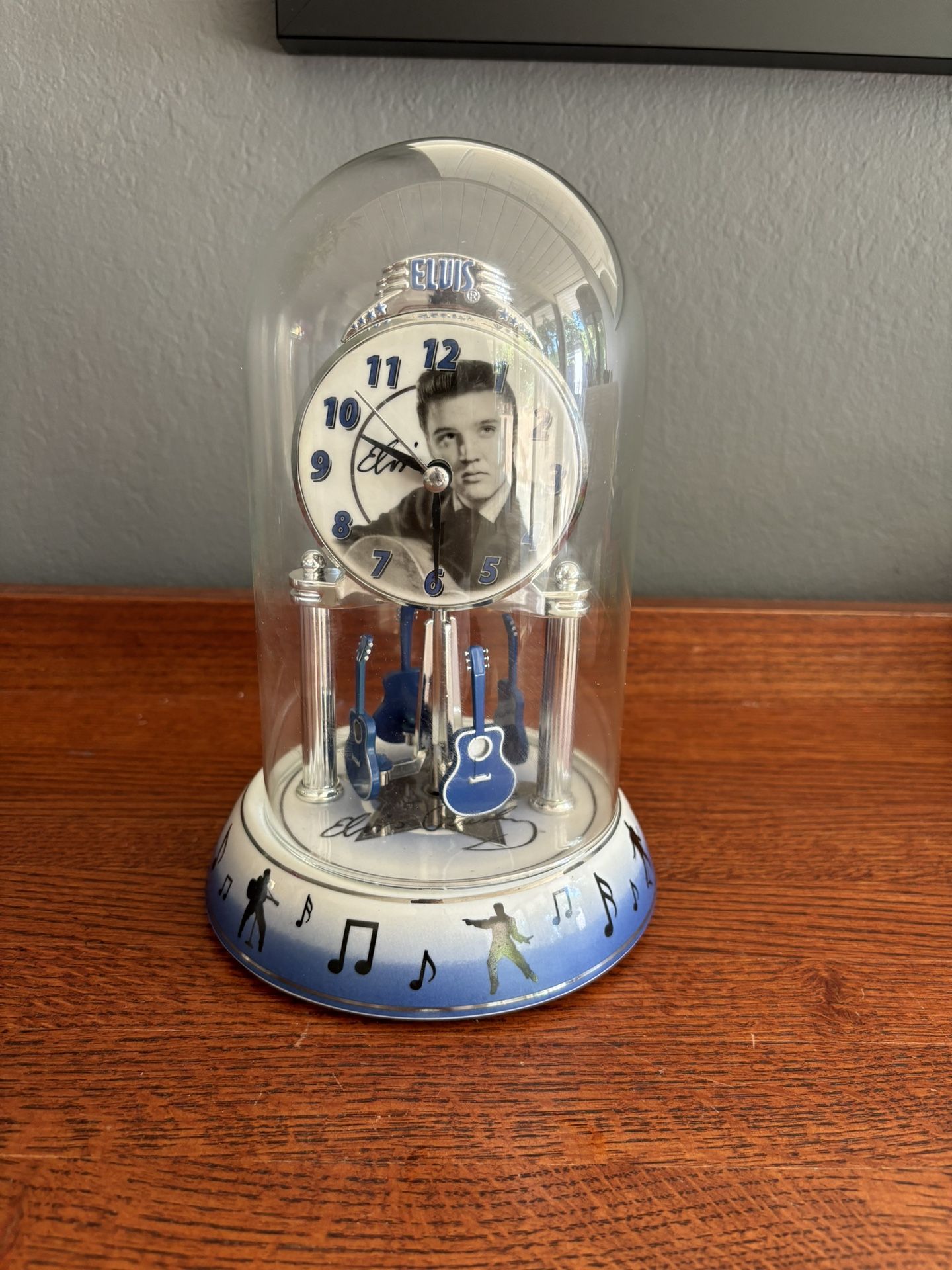 ELVIS PRESLEY Silver Anniversary Clock Porcelain Base Guitars Rotate Glass Dome