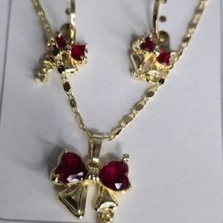 Luxury Bow Set Pendant Necklace Water Resistant 18K Gold-plated 