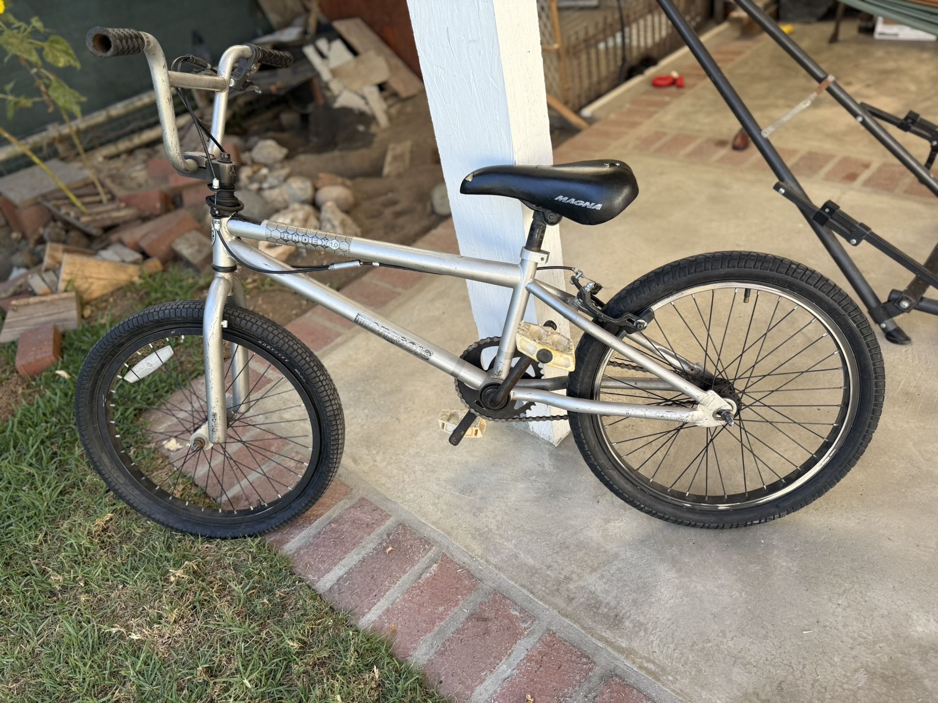 Magna BMX bike