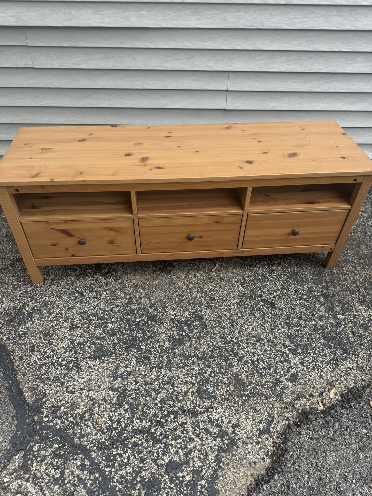 IKEA Hemnes Tv Stand