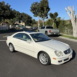 2009 Mercedes CLK Sport Coupe  BMW Lexus Audi Infiniti Kia Hyundai Honda Nissan Toyota Jaguar Ford GMC Chevy 
