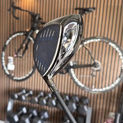 Taylormade qi10 driver (great condition)