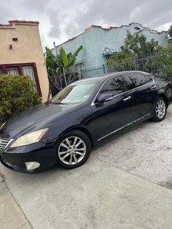 2018 2010 ES250