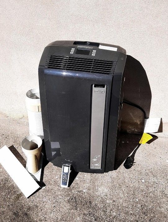 Malfunctions-Delonghi 12500btu Portable AC 4-in-1 All Season Air  Conditioner with Heater, Remoteu0026 Accessories included for Sale in Norwalk,  CT - OfferUp