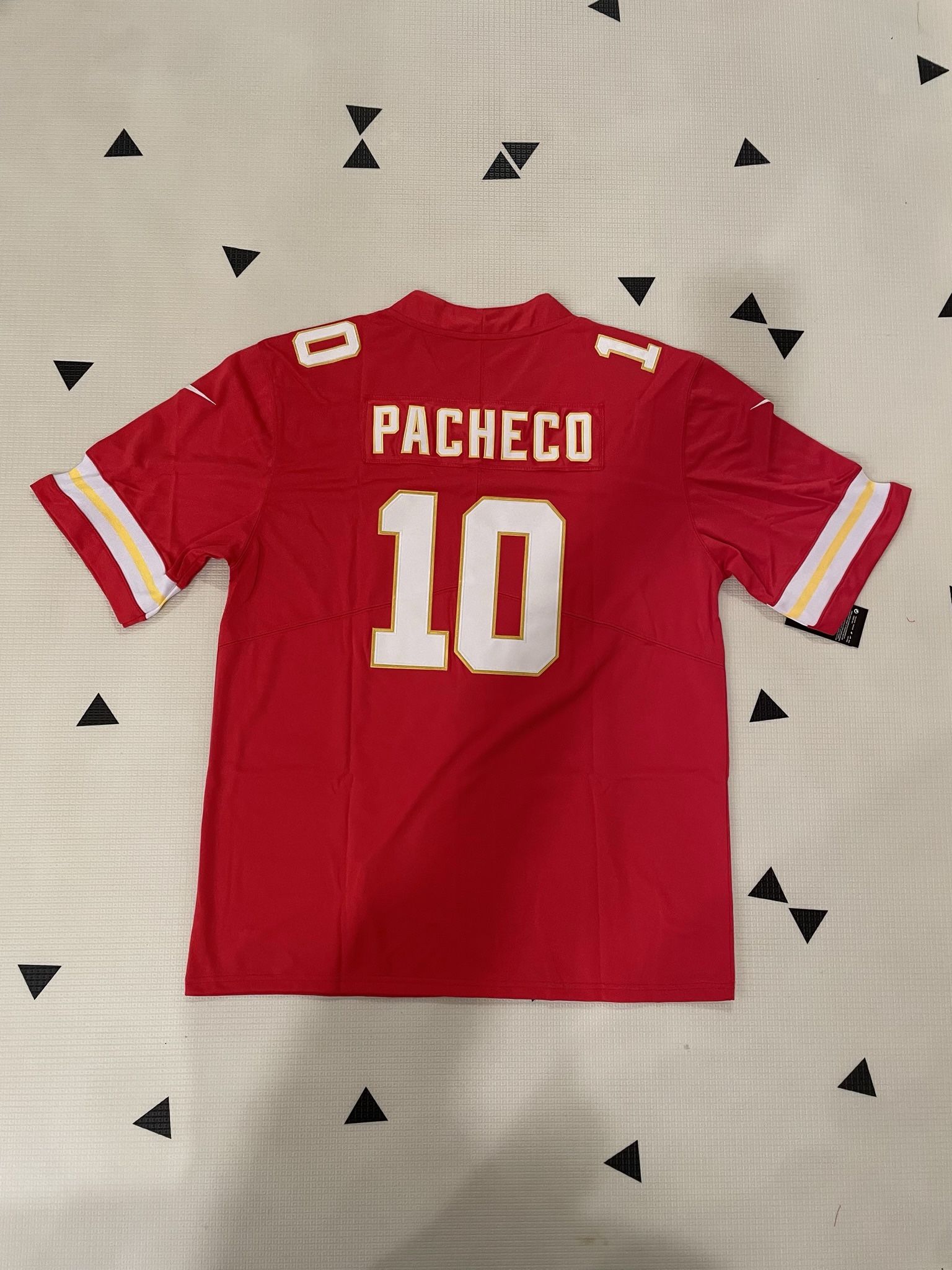 Men's Kansas City Chiefs #10 Isiah Pacheco Stitched Jersey, S to 3XL