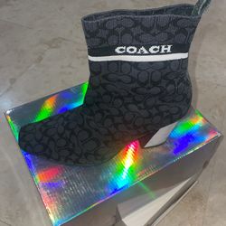 Coach TASHA SIG KNIT BOOTIE (Black)size 8