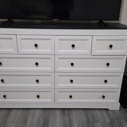 Clothes Cabinets 