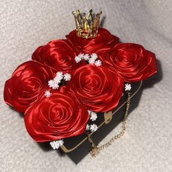 Valentines Day Arrangement / Eternal Roses