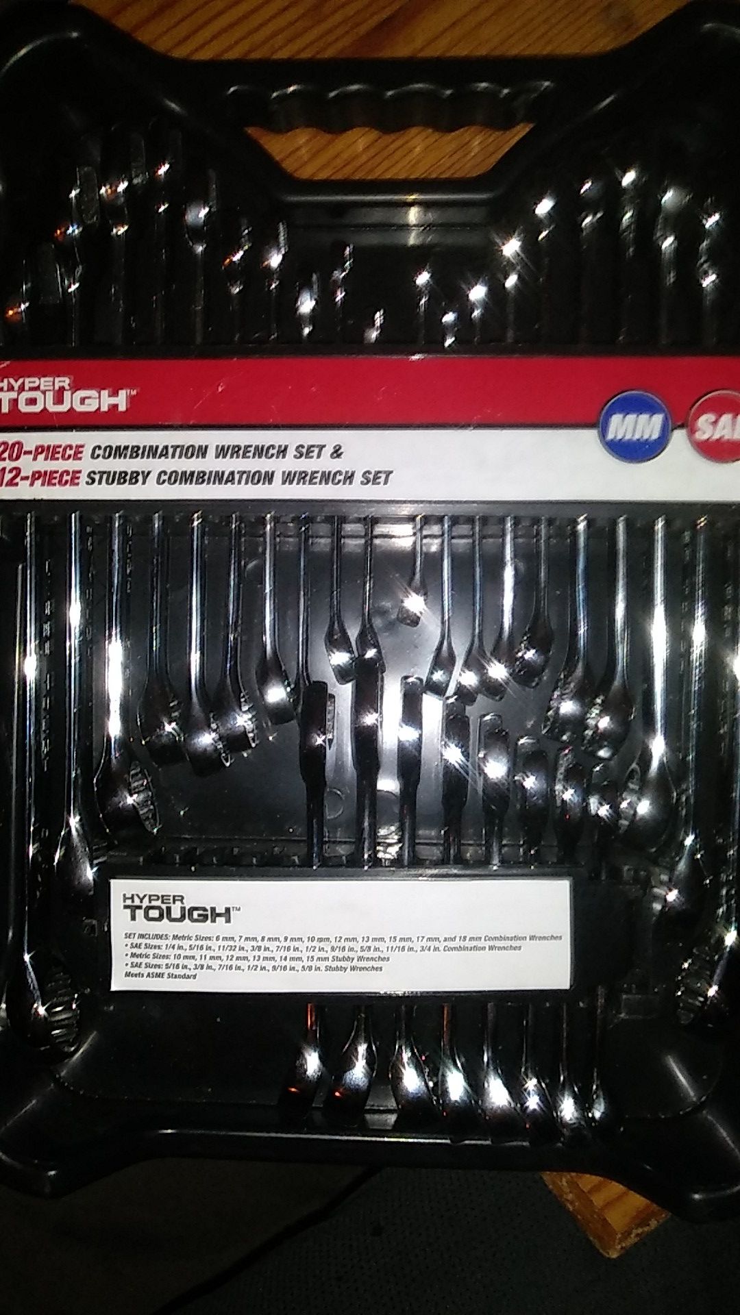 Hyper tough 20 piece combination wrench set and 12-piece stubby combination wrench set