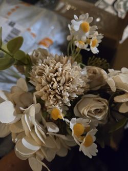 Light Brown/beige Rose Bouquet