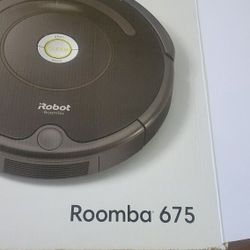 Brand New In Box ROBOT ROOMBS 675