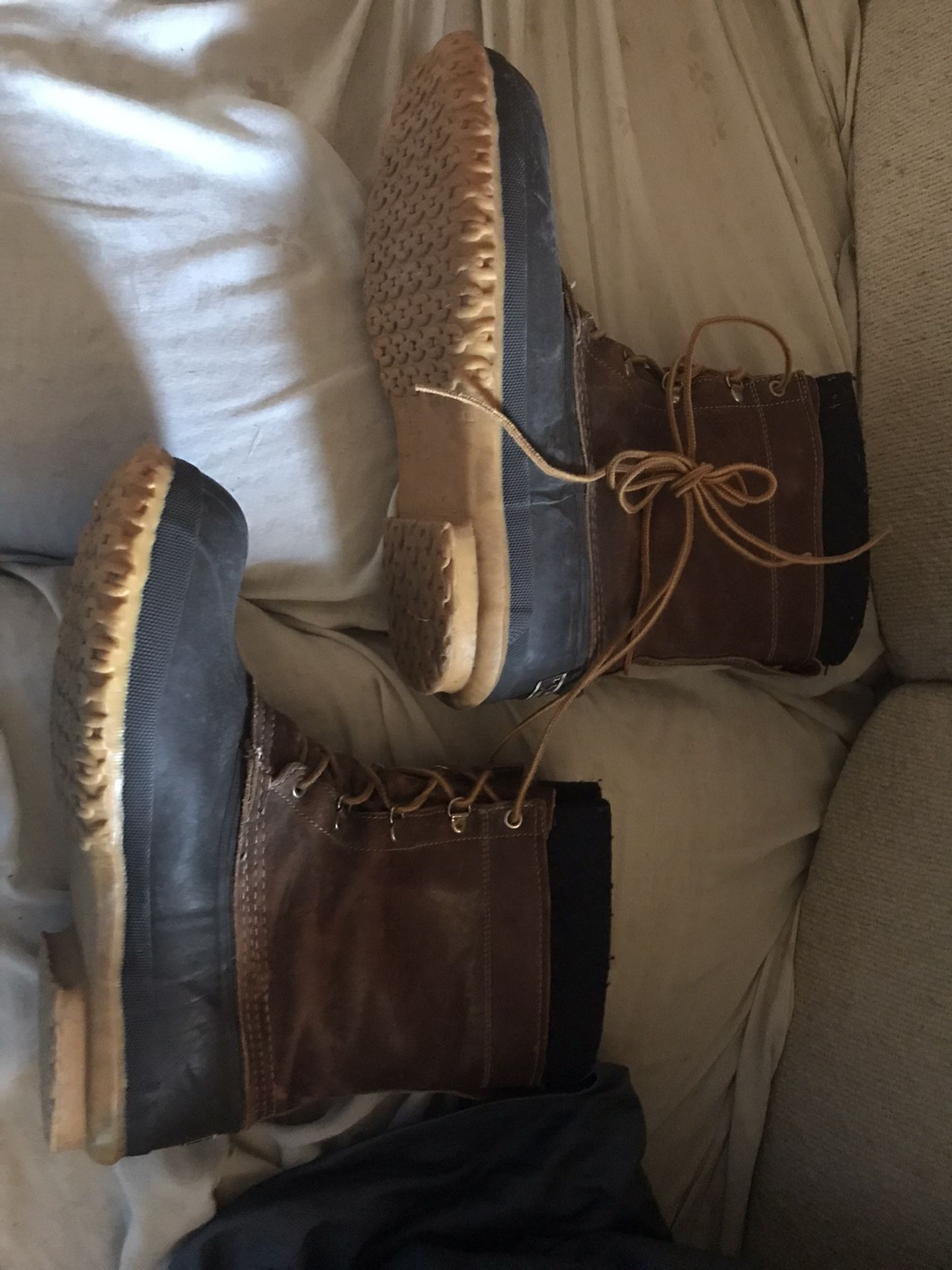 Very nice L.L. Bean boots size 10 only $30 firm