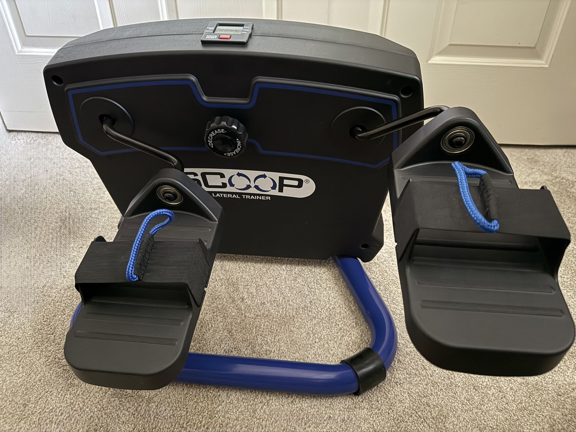 Scoop Recumbent Lateral Elliptical