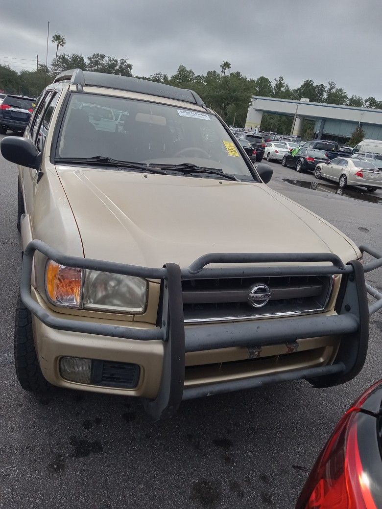 2004 Nissan Pathfinder
