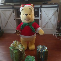 Beautiful Christmas Winnie The Pooh Decor