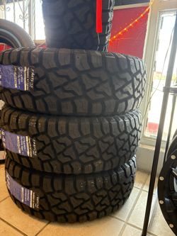 4 Rines 20x10 Y 4 Llantas LT275/60r20 R/T Nuevo Todo 😳😳