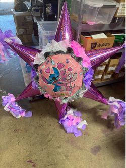 Angel and stitch bola piñata