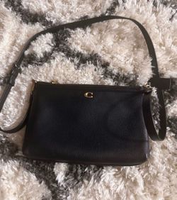 Woman Coach Crossbody