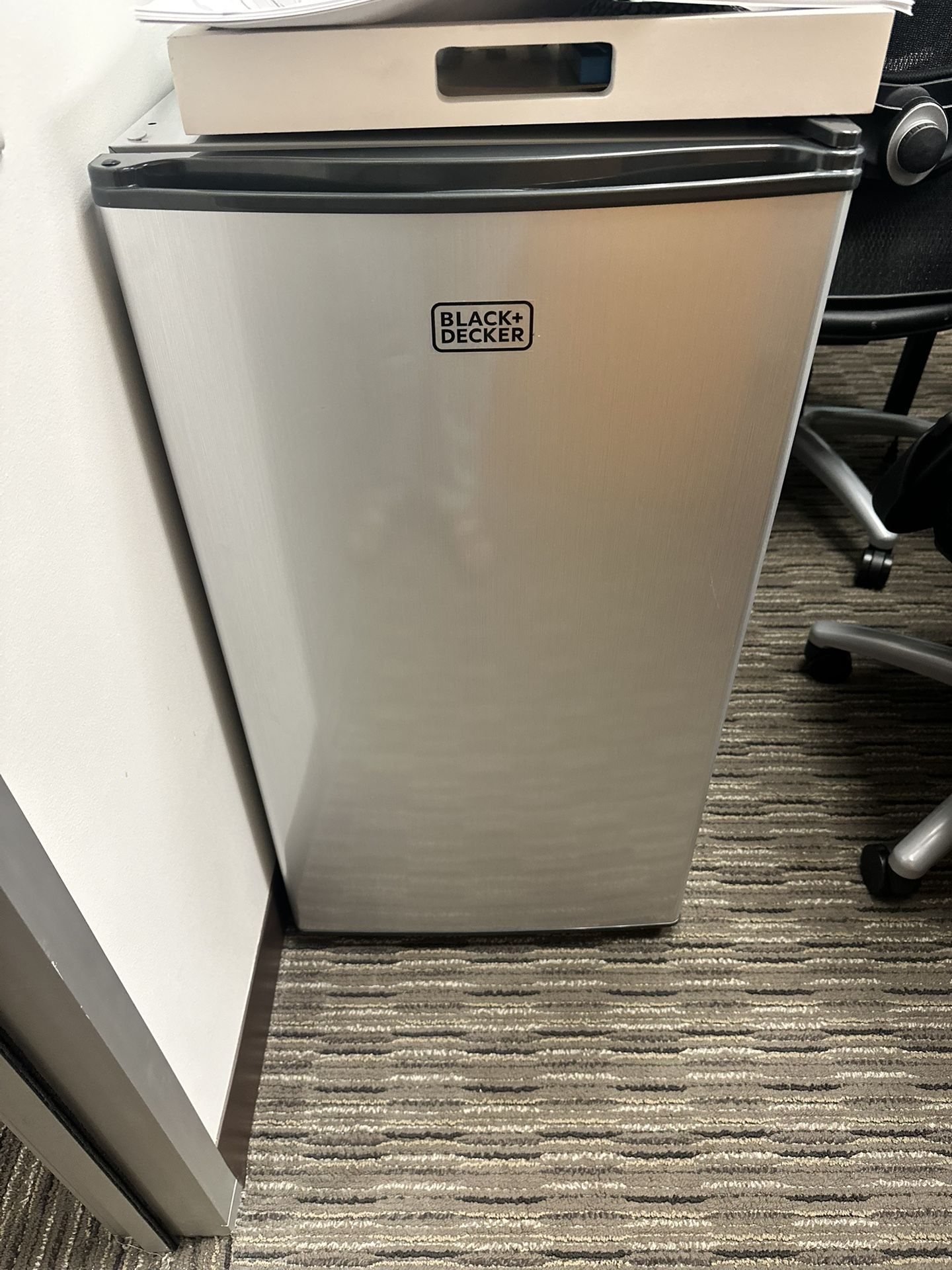 Mini Fridge 
