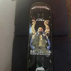 SKATE BOARD 