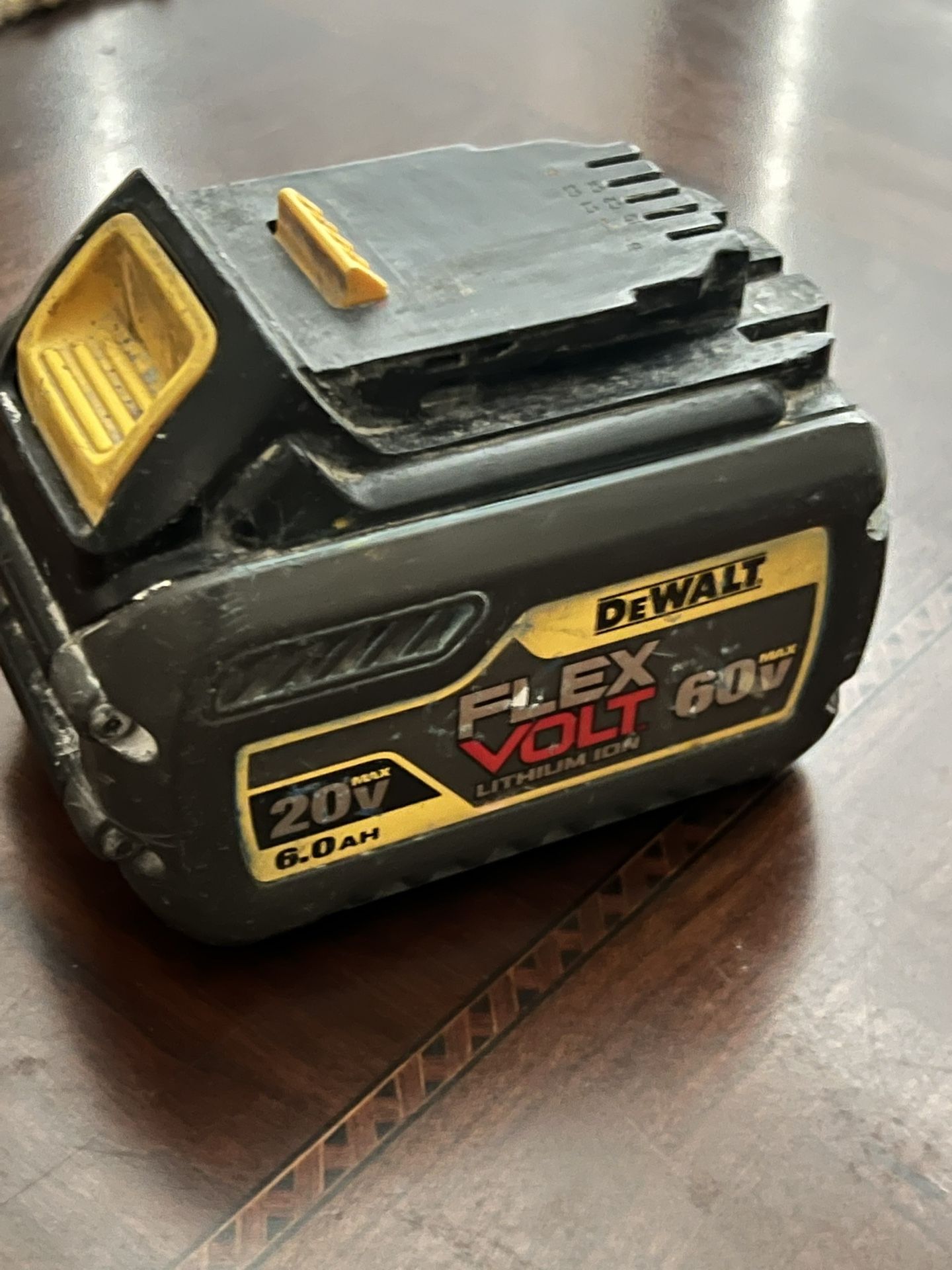 Dewalt 20V Flex Volt 60V Battery 6AH