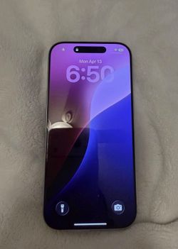 iPhone 16 pro iPhone airpods Apple MacBook