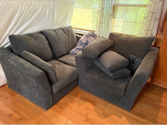 Loveseat and matching chair