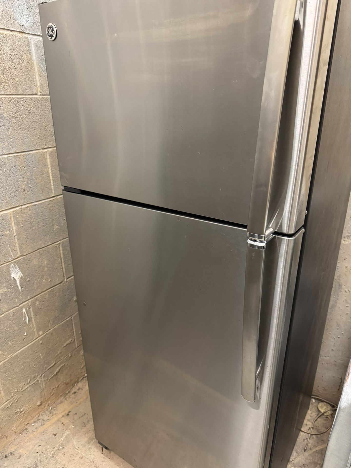 GE Refrigerator Stainless Steel