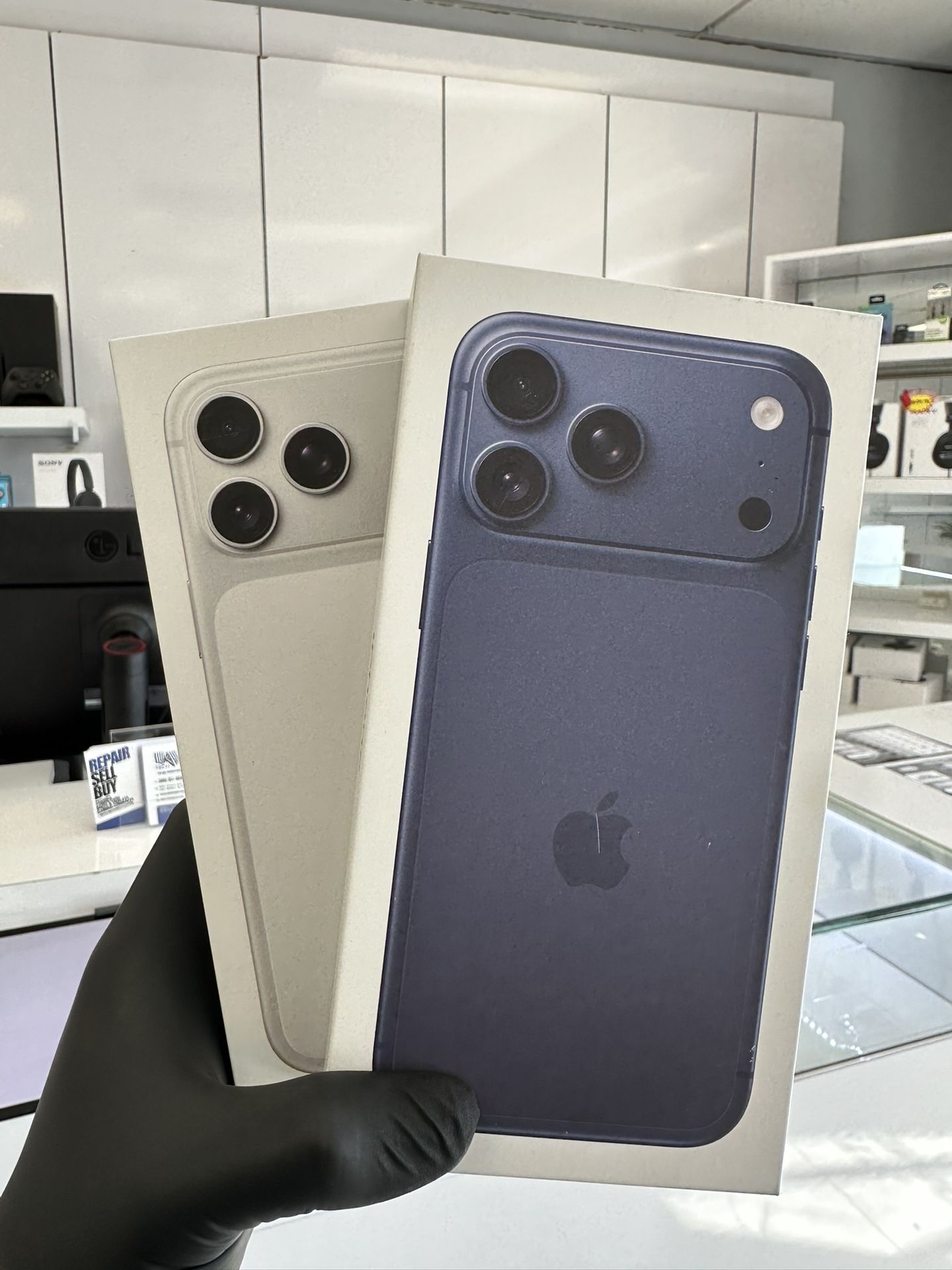iPhone 17 Pro Max 512GB (Financing Available)