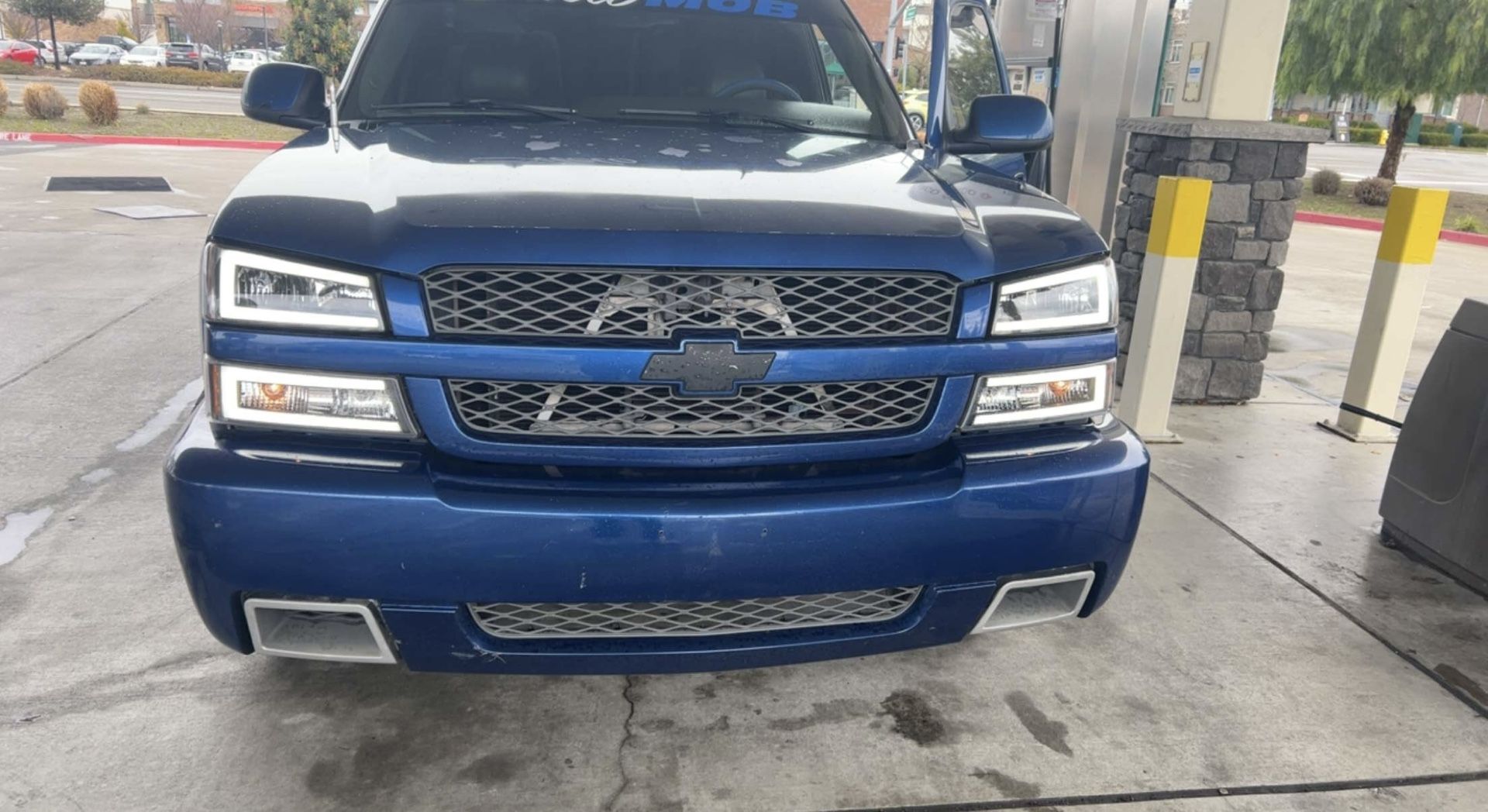 03-06 Silverado Anzo Led Headlights