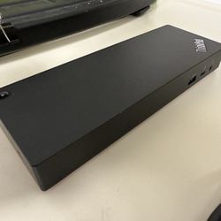 Lenovo - Thinkpad Thunderbolt 3 Dock
