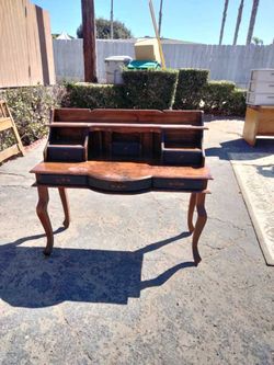 Fancy Desk