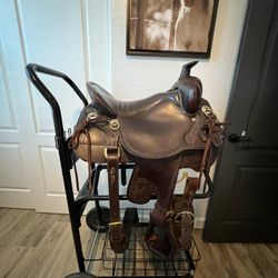 Tucker western saddle
