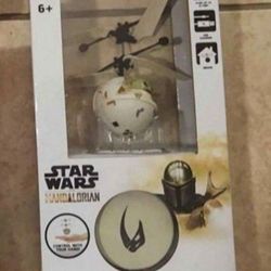 New Star Wars Mandalorian Baby Yoda Motion Sensing Helicopter