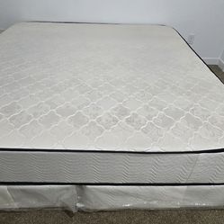 King size 12" mattress