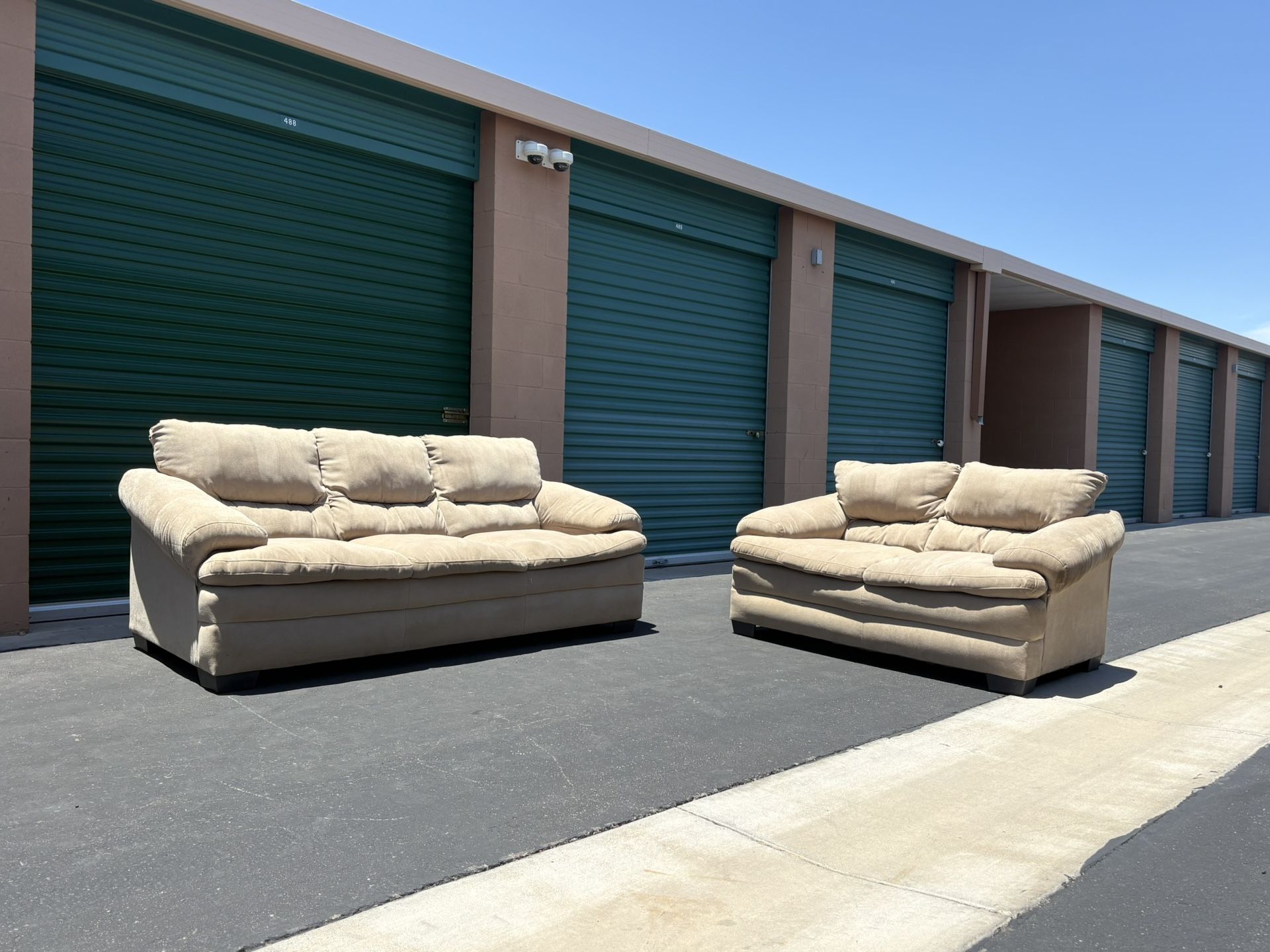 Beautiful Sofa Set