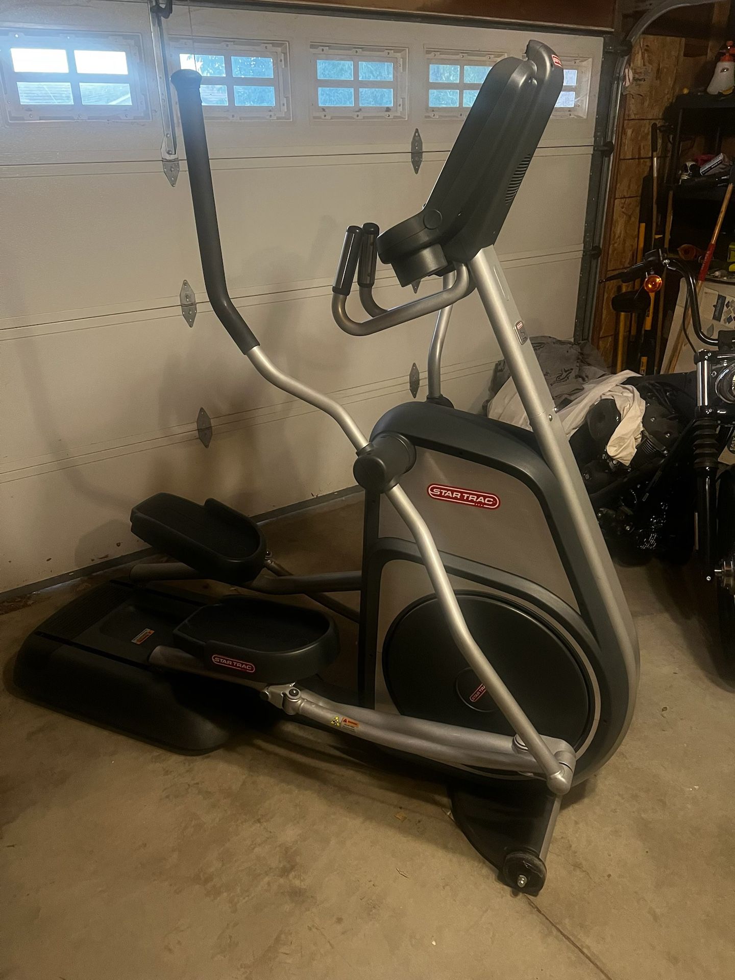 Star Trac elliptical