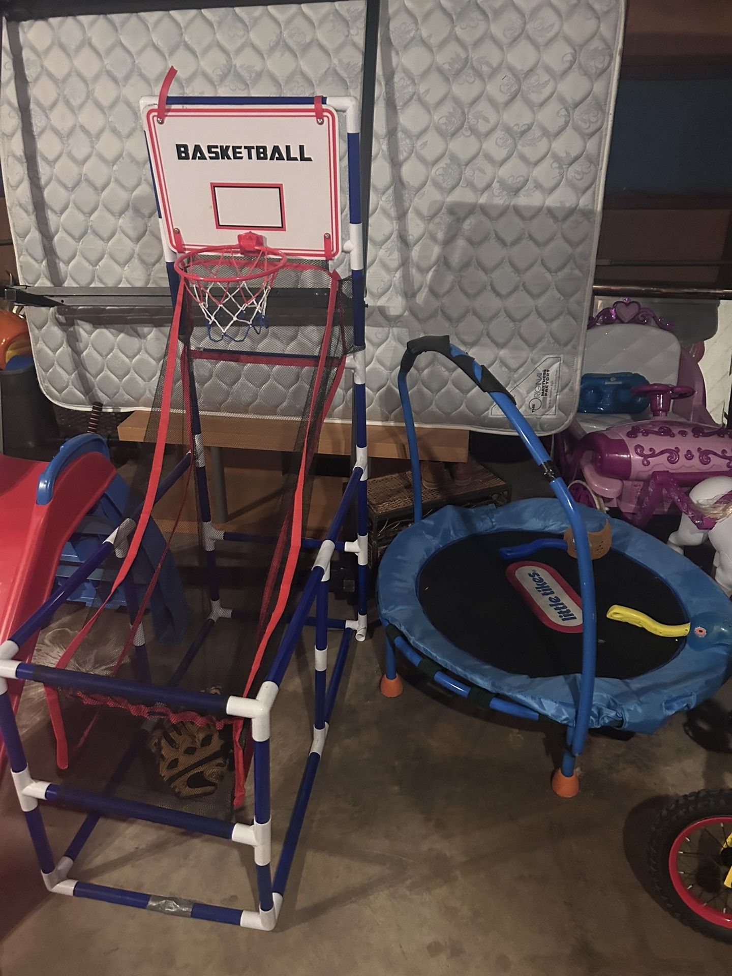 Little Tikes Trampoline 