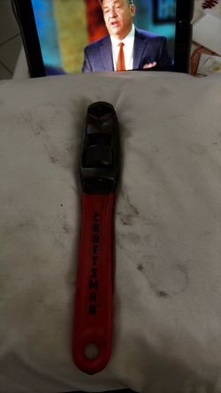 Pocket socket box end wrench