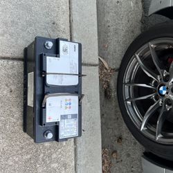 OEM BMW battery 850cca