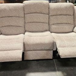 Open Box Sofa DOUBLE RECLINERS 