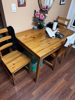 Used table
