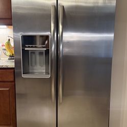 Whirlpool Refrigerator