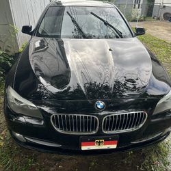 2012 528 I BMW X Drive  (Parts For Sale ) 