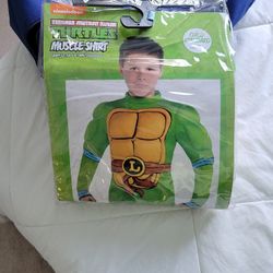 TMNT - SIZE SMALL ( 7YO)